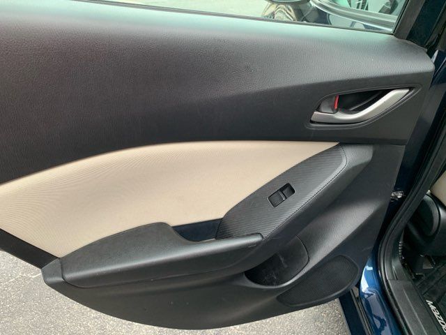 2016 Mazda Mazda3 i Sport | San Antonio, TX | Clear Choice Automotive South 2016 Mazda Mazda3 i Sport | San Antonio, TX | Clear Choice Automotive South