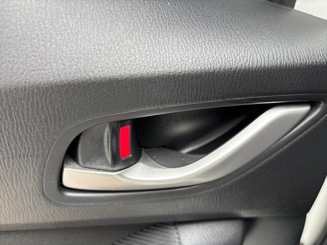 2016 Mazda Mazda3 i Sport | San Antonio, TX | Clear Choice Automotive South 2016 Mazda Mazda3 i Sport | San Antonio, TX | Clear Choice Automotive South