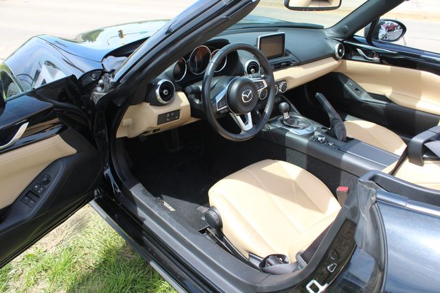 2016 Mazda MX-5 Miata Grand Touring 6M | Granite City, Illinois | MasterCars Company Inc.