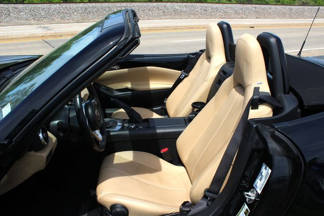 2016 Mazda MX-5 Miata Grand Touring 6M | Granite City, Illinois | MasterCars Company Inc.