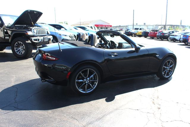 2016 Mazda MX-5 Miata Grand Touring 6M | Granite City, Illinois | MasterCars Company Inc. 2016 Mazda MX-5 Miata Grand Touring 6M | Granite City, Illinois | MasterCars Company Inc.