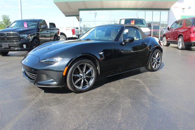 2016 Mazda MX-5 Miata Grand Touring 6M | Granite City, Illinois | MasterCars Company Inc. 2016 Mazda MX-5 Miata Grand Touring 6M | Granite City, Illinois | MasterCars Company Inc.