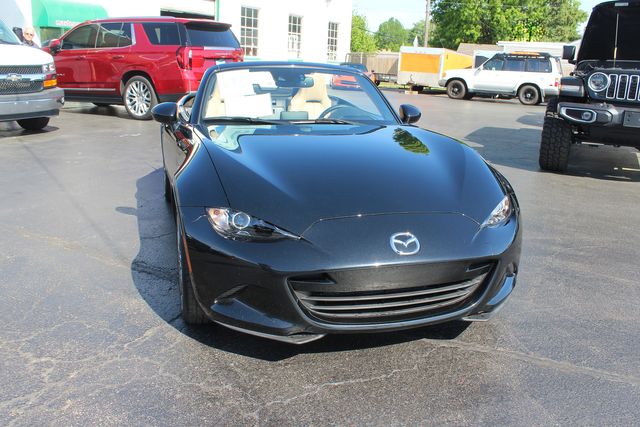 2016 Mazda MX-5 Miata Grand Touring 6M | Granite City, Illinois | MasterCars Company Inc. 2016 Mazda MX-5 Miata Grand Touring 6M | Granite City, Illinois | MasterCars Company Inc.