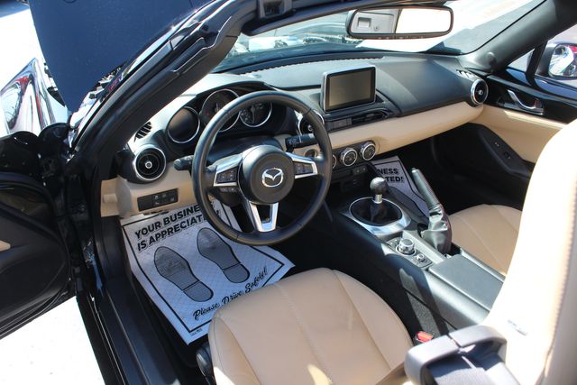 2016 Mazda MX-5 Miata Grand Touring 6M | Granite City, Illinois | MasterCars Company Inc.