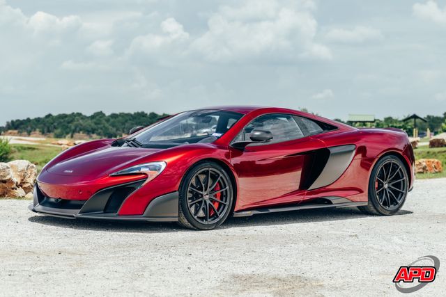 2016 McLaren 675LT 2016 McLaren 675LT