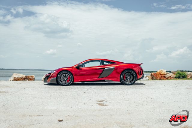 2016 McLaren 675LT 2016 McLaren 675LT