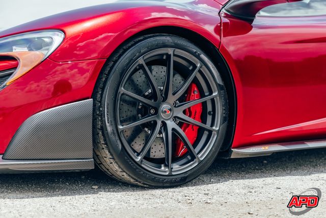 2016 McLaren 675LT 2016 McLaren 675LT