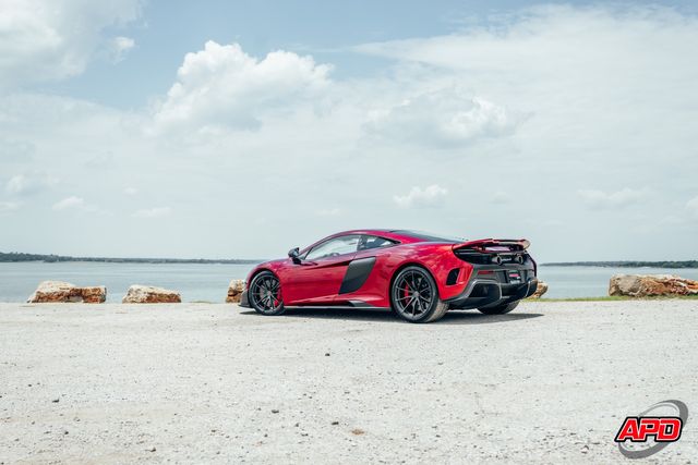 2016 McLaren 675LT 2016 McLaren 675LT