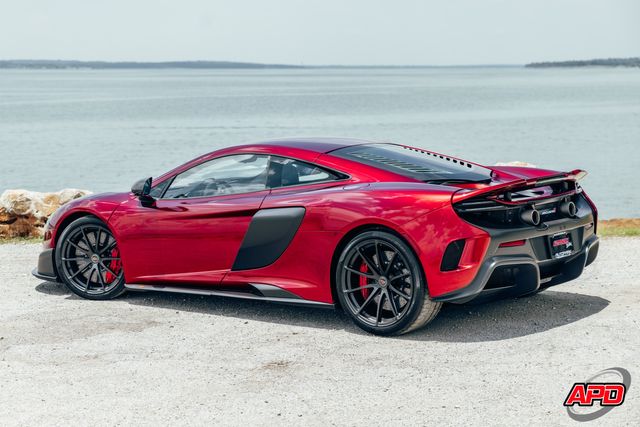 2016 McLaren 675LT 2016 McLaren 675LT