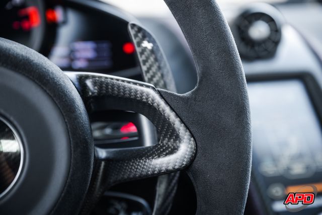 2016 McLaren 675LT 2016 McLaren 675LT