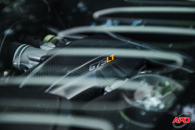 2016 McLaren 675LT 