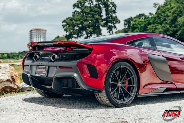 2016 McLaren 675LT 2016 McLaren 675LT