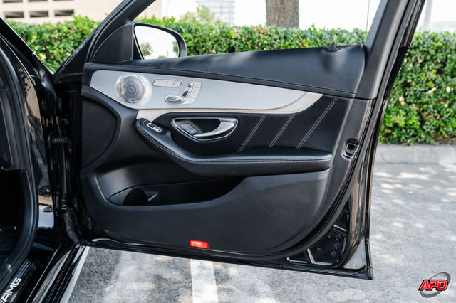 2016 Mercedes-Benz AMG C 63 S BRABUS 2016 Mercedes-Benz AMG C 63 S BRABUS