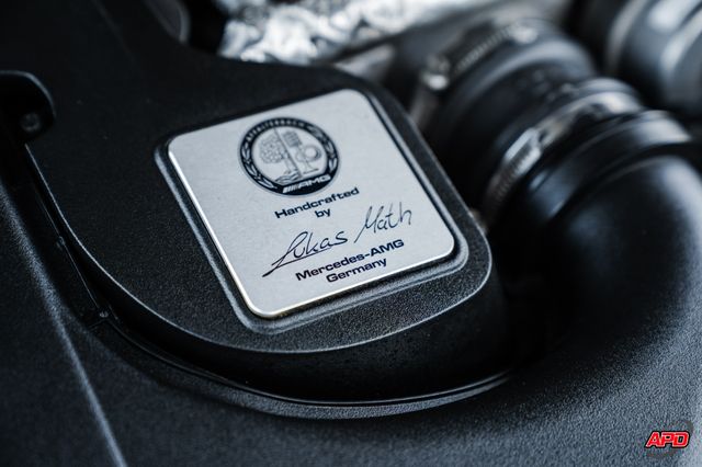 2016 Mercedes-Benz AMG C 63 S BRABUS 2016 Mercedes-Benz AMG C 63 S BRABUS