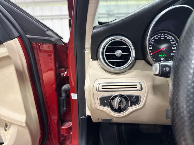 2016 Mercedes-Benz C-Class C 300 Luxury 2016 Mercedes-Benz C-Class C 300 Luxury