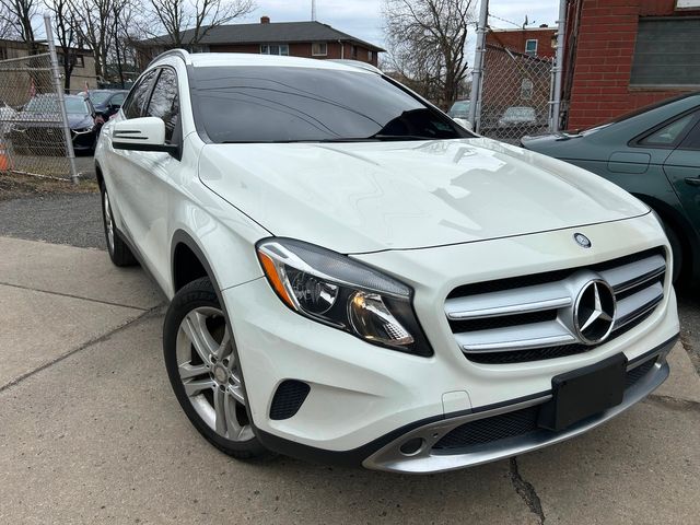 2016 Mercedes-Benz GLA 250 4MATIC | New Brunswick, New Jersey | Brilliant Auto Sales 2016 Mercedes-Benz GLA 250 4MATIC | New Brunswick, New Jersey | Brilliant Auto Sales