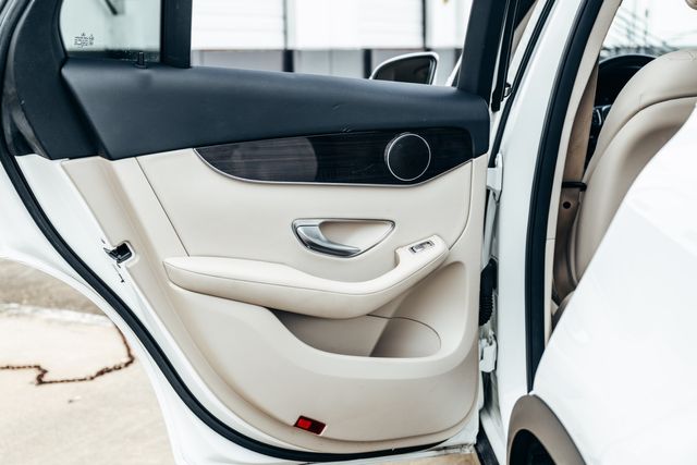 2016 Mercedes-Benz GLC 300 | Addison, TX | Apex Auto Sports