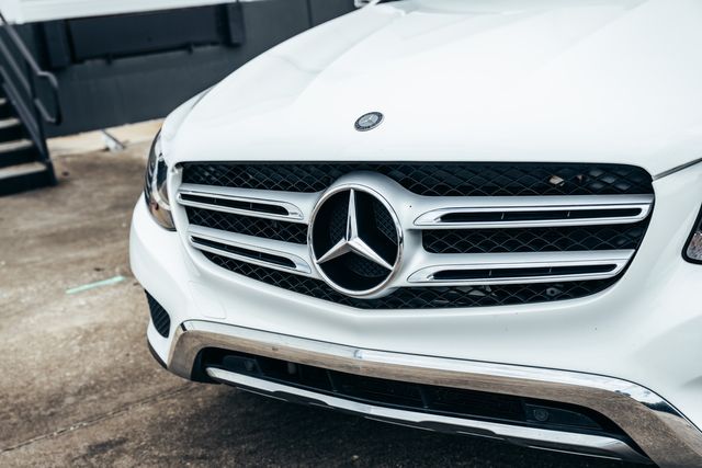 2016 Mercedes-Benz GLC 300 | Addison, TX | Apex Auto Sports 2016 Mercedes-Benz GLC 300 | Addison, TX | Apex Auto Sports