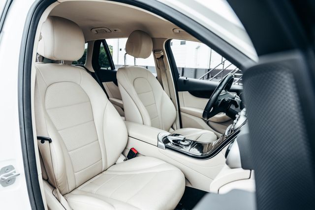 2016 Mercedes-Benz GLC 300 | Addison, TX | Apex Auto Sports