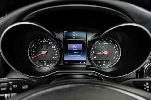 2016 Mercedes-Benz GLC 300 4MATIC OneOwner Nav&Pano PremiumPkg