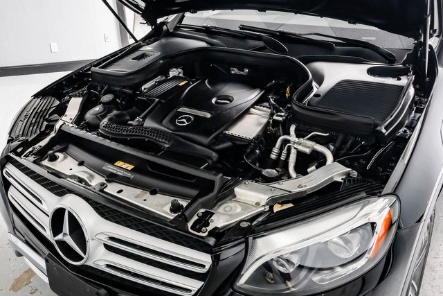 2016 Mercedes-Benz GLC 300 4MATIC OneOwner Nav&Pano PremiumPkg | Dallas, TX | Stevens Motor Company LLC 2016 Mercedes-Benz GLC 300 4MATIC OneOwner Nav&Pano PremiumPkg | Dallas, TX | Stevens Motor Company LLC