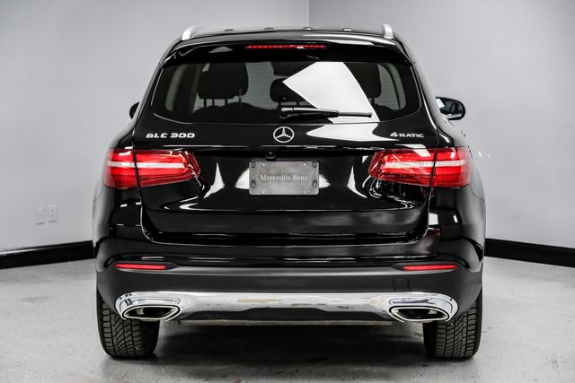 2016 Mercedes-Benz GLC 300 4MATIC OneOwner Nav&Pano PremiumPkg