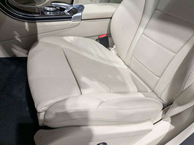 2016 Mercedes-Benz GLC 300 4MATIC | Lake Forest IL | Executive Motor Carz 2016 Mercedes-Benz GLC 300 4MATIC | Lake Forest IL | Executive Motor Carz