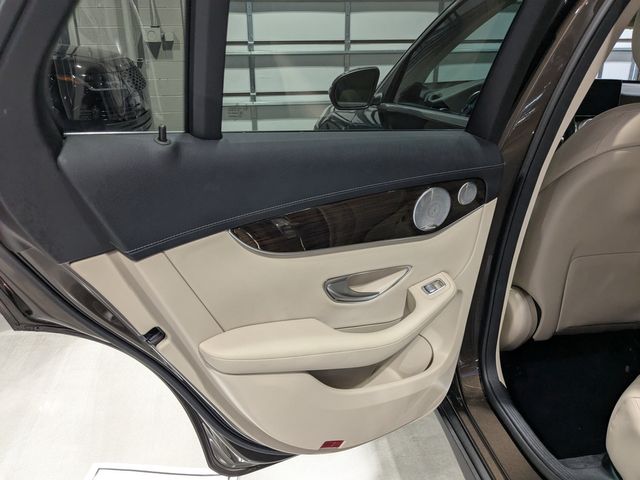 2016 Mercedes-Benz GLC 300 4MATIC | Lake Forest IL | Executive Motor Carz 2016 Mercedes-Benz GLC 300 4MATIC | Lake Forest IL | Executive Motor Carz