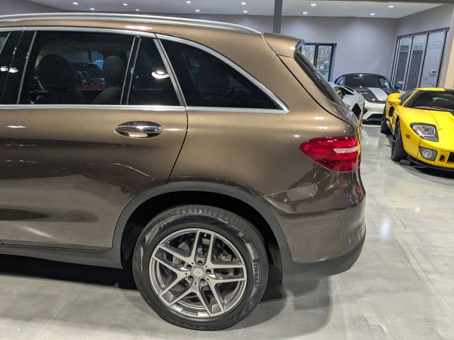2016 Mercedes-Benz GLC 300 4MATIC | Lake Forest IL | Executive Motor Carz 2016 Mercedes-Benz GLC 300 4MATIC | Lake Forest IL | Executive Motor Carz