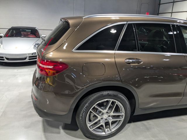 2016 Mercedes-Benz GLC 300 4MATIC | Lake Forest IL | Executive Motor Carz 2016 Mercedes-Benz GLC 300 4MATIC | Lake Forest IL | Executive Motor Carz