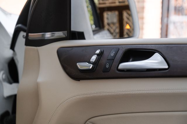 2016 Mercedes-Benz GLE 400 4MATIC AMG SportPkg LightingPkg ParkAsstPkg | Dallas, TX | Stevens Motor Company LLC 2016 Mercedes-Benz GLE 400 4MATIC AMG SportPkg LightingPkg ParkAsstPkg | Dallas, TX | Stevens Motor Company LLC