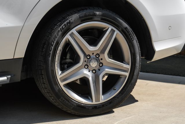 2016 Mercedes-Benz GLE 400 4MATIC AMG SportPkg LightingPkg ParkAsstPkg | Dallas, TX | Stevens Motor Company LLC 2016 Mercedes-Benz GLE 400 4MATIC AMG SportPkg LightingPkg ParkAsstPkg | Dallas, TX | Stevens Motor Company LLC