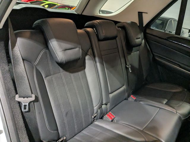 2016 Mercedes-Benz GLE 300d 4MATIC | Lake Forest IL | Executive Motor Carz 2016 Mercedes-Benz GLE 300d 4MATIC | Lake Forest IL | Executive Motor Carz