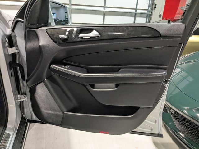 2016 Mercedes-Benz GLE 300d 4MATIC | Lake Forest IL | Executive Motor Carz