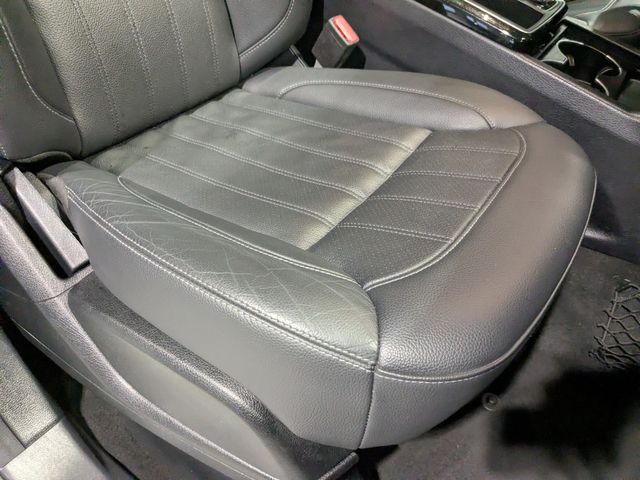 2016 Mercedes-Benz GLE 300d 4MATIC | Lake Forest IL | Executive Motor Carz 2016 Mercedes-Benz GLE 300d 4MATIC | Lake Forest IL | Executive Motor Carz