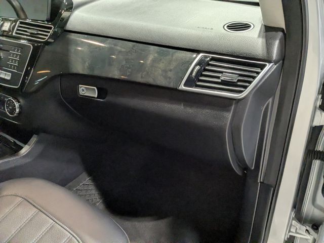 2016 Mercedes-Benz GLE 300d 4MATIC | Lake Forest IL | Executive Motor Carz