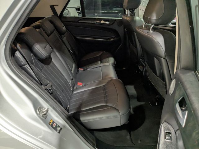 2016 Mercedes-Benz GLE 300d 4MATIC | Lake Forest IL | Executive Motor Carz 2016 Mercedes-Benz GLE 300d 4MATIC | Lake Forest IL | Executive Motor Carz