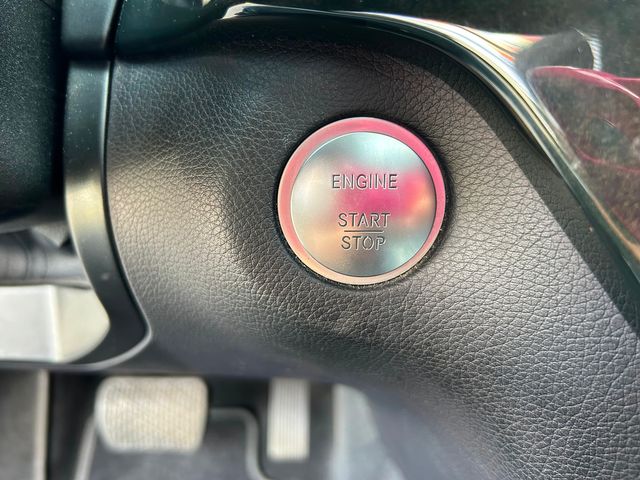 2016 Mercedes-Benz GLE 350 4MATIC | New Brunswick, New Jersey | Brilliant Auto Sales