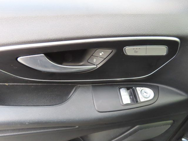 2016 Mercedes-Benz Metris Passenger  