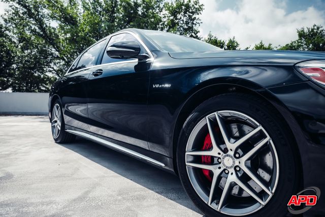 2016 Mercedes-Benz S-Class AMG S 63 2016 Mercedes-Benz S-Class AMG S 63