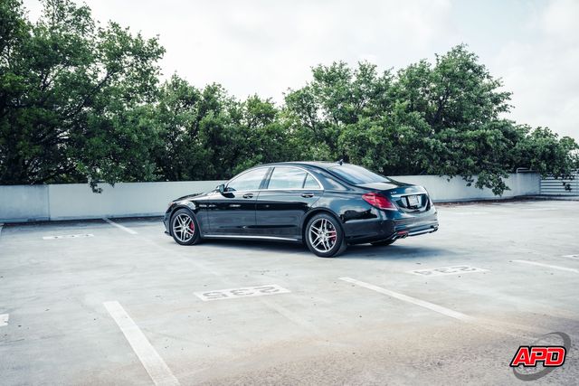 2016 Mercedes-Benz S-Class AMG S 63
