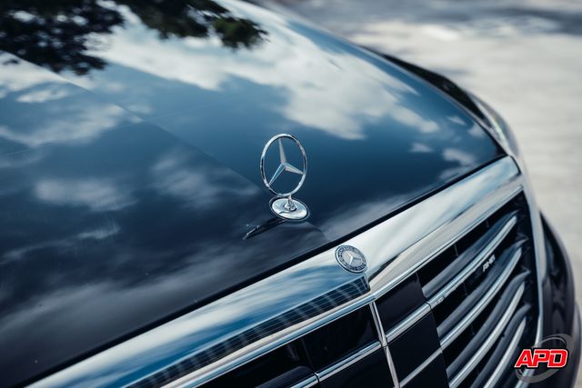 2016 Mercedes-Benz S-Class AMG S 63 2016 Mercedes-Benz S-Class AMG S 63