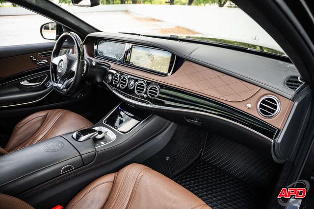 2016 Mercedes-Benz S-Class AMG S 63
