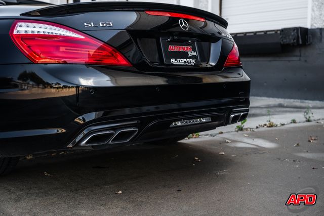 2016 Mercedes-Benz SL-Class AMG SL 63 2016 Mercedes-Benz SL-Class AMG SL 63