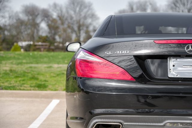 2016 Mercedes-Benz SL-Class SL 400 Heated/Cooled Seat W/Massage Bluetooth Nav 2016 Mercedes-Benz SL-Class SL 400 Heated/Cooled Seat W/Massage Bluetooth Nav