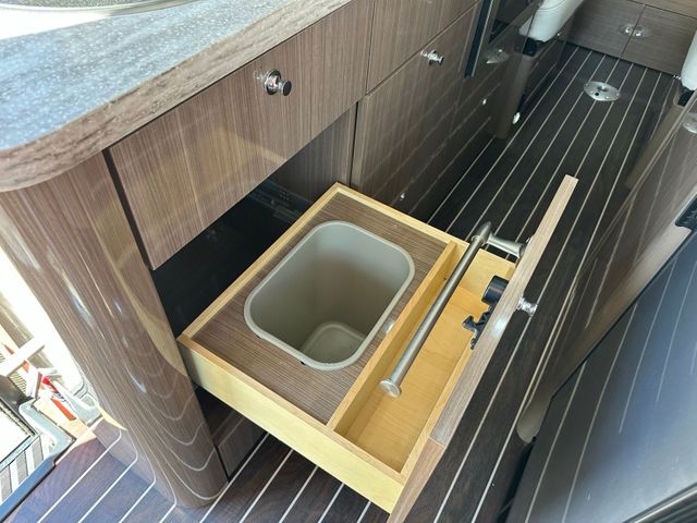 2016 Mercedes-Benz Sprinter 3500 RV Conversion BlueTEC Airstream Interstate 24GT | Irving, Texas | Hopper Motorplex