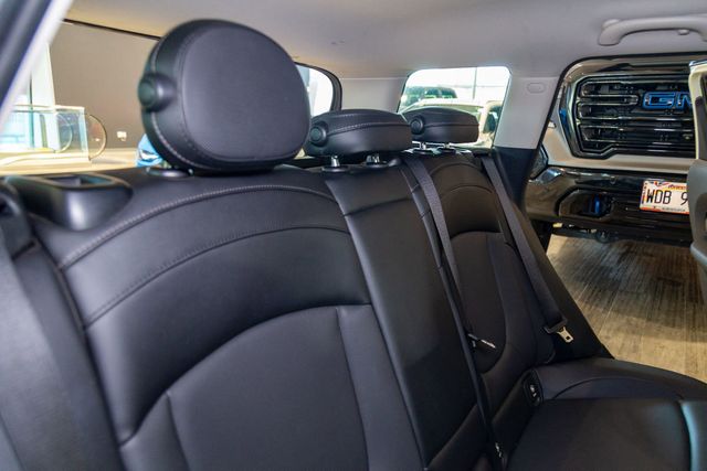 2016 MINI Cooper Clubman 4dr Cooper