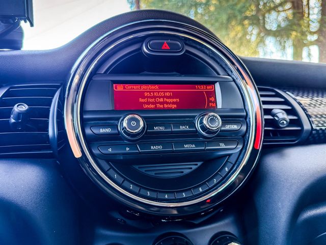 2016 Mini Hardtop 2 Door Cooper S | Agoura Hills, CA | SoCal Auto Group 2016 Mini Hardtop 2 Door Cooper S | Agoura Hills, CA | SoCal Auto Group