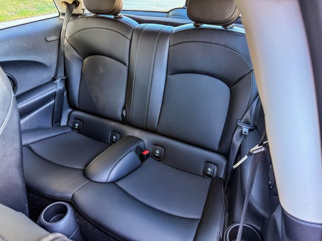 2016 Mini Hardtop 2 Door Cooper S | Agoura Hills, CA | SoCal Auto Group 2016 Mini Hardtop 2 Door Cooper S | Agoura Hills, CA | SoCal Auto Group