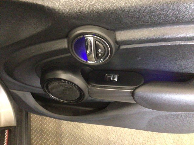 2016 MINI Hardtop 4 Door Cooper